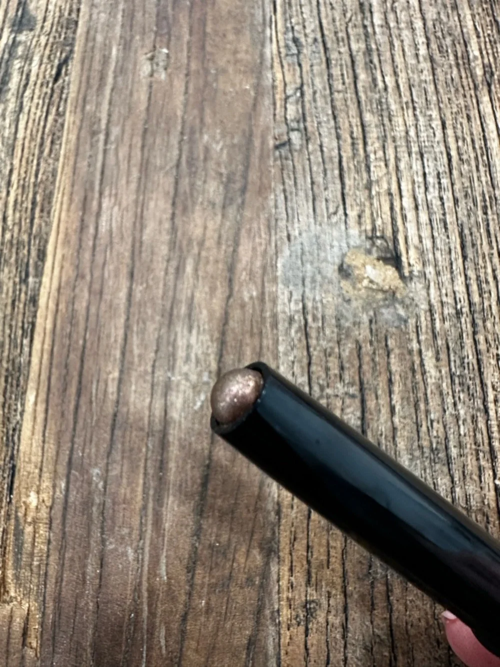 Bobbi Brown eyeshadow pencil — bronze shade